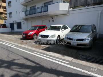 敷地内駐車場(屋外平面式)