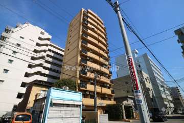キングスコート今池の外観（南西側から）