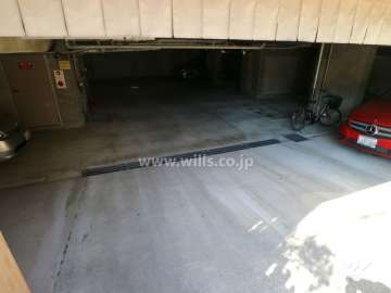 敷地内駐車場(屋内平面式)
