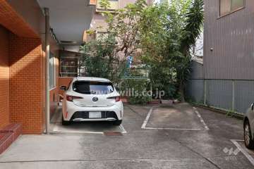 敷地内駐車場（屋外平面式）