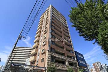 プレサンス東別院リバーシアの外観（南東側から）
