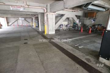 敷地内駐車場（屋内平面式）