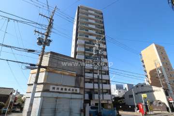 プレサンスmiu新栄の外観（南東側から）