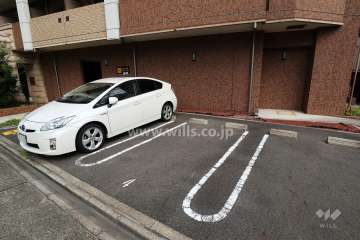 敷地内駐車場（屋外平面式）