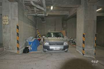 敷地内駐車場（屋内平面式）