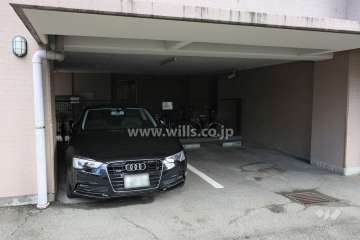 敷地内駐車場（屋内平面式）