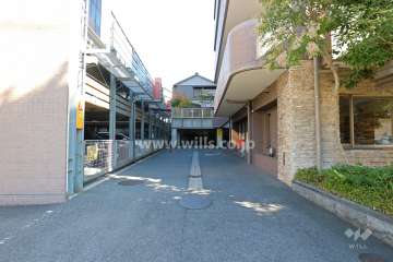 駐車場入り口