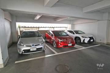 敷地内駐車場（屋内平面式）