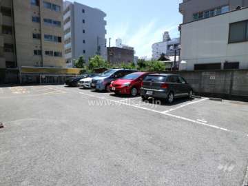 敷地内駐車場(屋外平面式・敷地北西側)