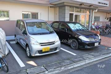 敷地内駐車場（屋外平面式）