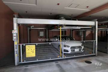 敷地内駐車場（屋内機械式）
