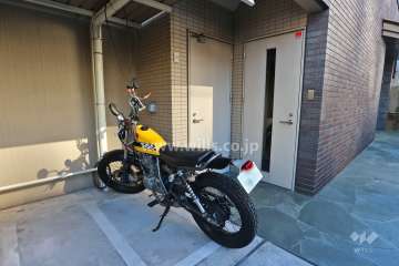 バイク置場