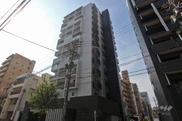 ユニロイヤル上前津の外観（北東側から）