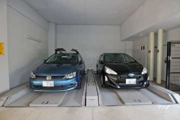 敷地内駐車場（屋内機械式）