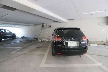 敷地内駐車場（屋内平面式）