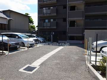 敷地内駐車場