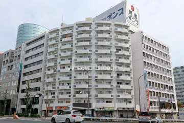 チサンマンション上前津の外観（南西側から）