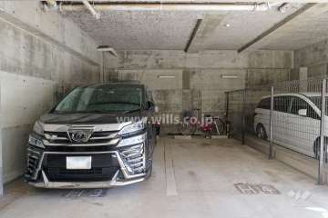 敷地内駐車場（屋内平面式）