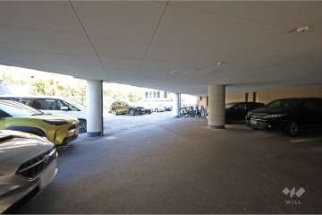 敷地内駐車場（屋外平面式・屋内平面式）