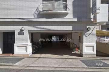 駐車場入り口