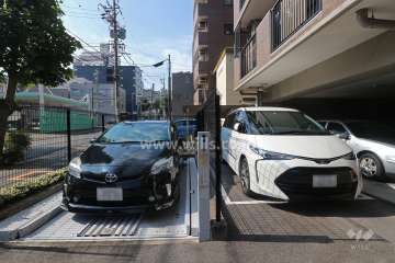 敷地内駐車場（屋外平面式）