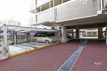 敷地内駐車場（屋外機械式）