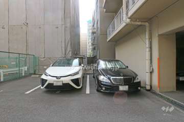 敷地内駐車場（屋外平面式）