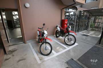 バイク置場