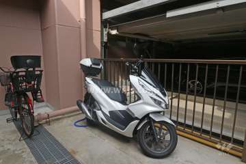 バイク置場