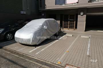 敷地内駐車場（屋外平面式）