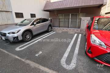 敷地内駐車場（屋外平面式）