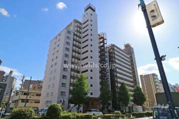 エクセレンス新栄の外観（北東側から）