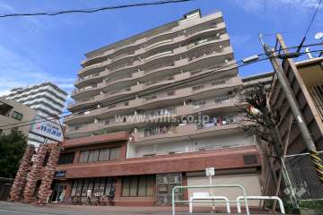 パールマンション金山の外観（南東側から）