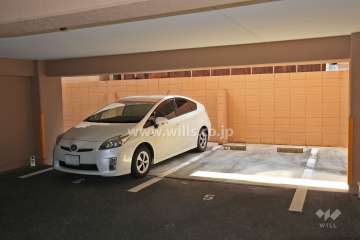 敷地内駐車場（屋内平面式）