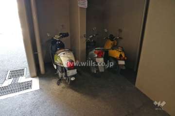 バイク置場