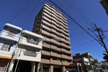ライオンズマンション東別院第2の外観（南西側から）