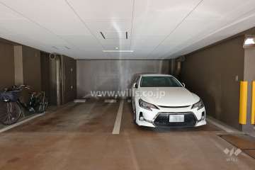 敷地内駐車場（屋内平面式）