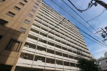 ライオンズマンション久屋公園の外観（南西側から）