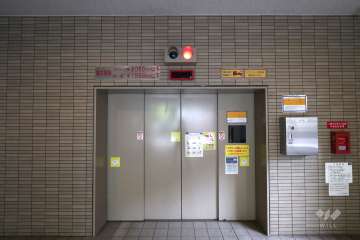 駐車場の出入り口