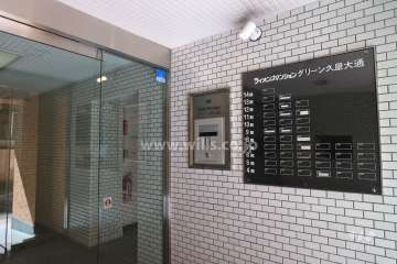 エントランスはオートロック