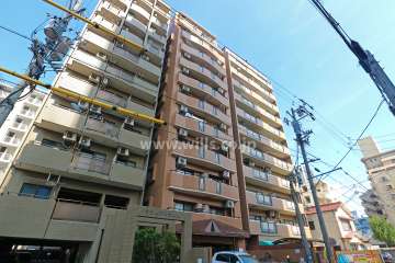 ライオンズマンション上前津の外観（南西側から）