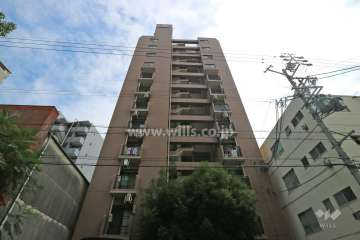 ライオンズマンション新栄の外観（北側から）