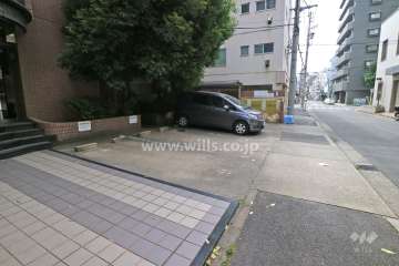 敷地内駐車場（屋外平面式）