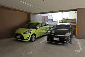 敷地内駐車場（屋内平面式）