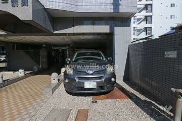 敷地内駐車場（屋外平面式）