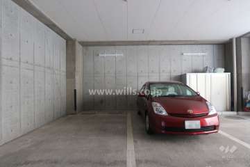 敷地内駐車場（屋内平面式）