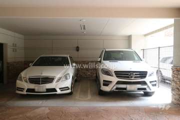 敷地内駐車場（屋内平面式）