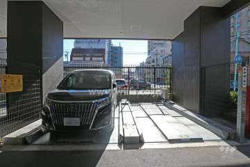 敷地内駐車場（屋内平面式）