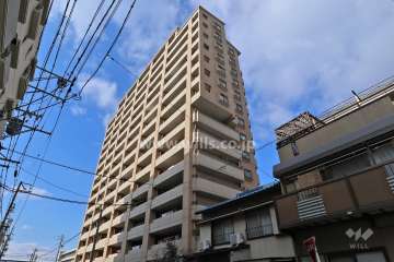 メイツ松原の外観（南東側から）