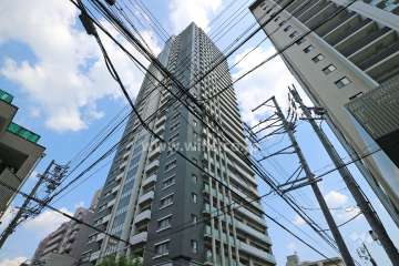 ナゴヤセンタータワーの外観（北西側から）